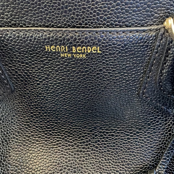 Henri Bendel West 57th Black leather Barrel Satchel - Picture 2 of 11